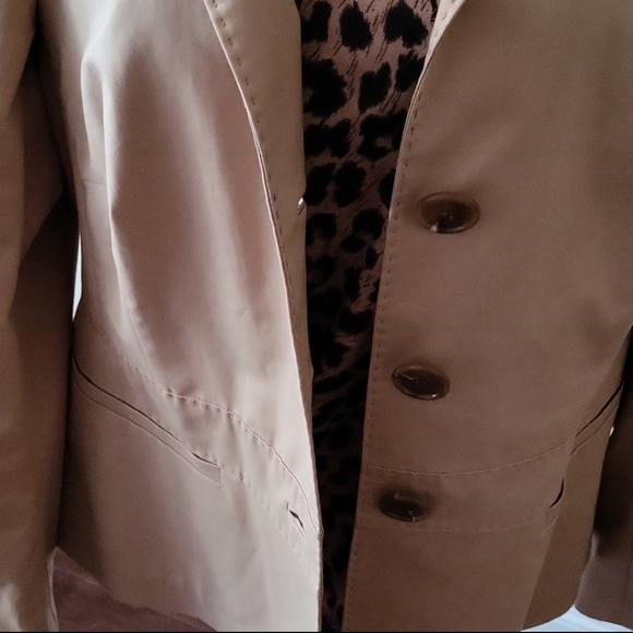 NWOT Lafayette 148 New York Single Breasted Blazer in Tan - Picture 8 of 15